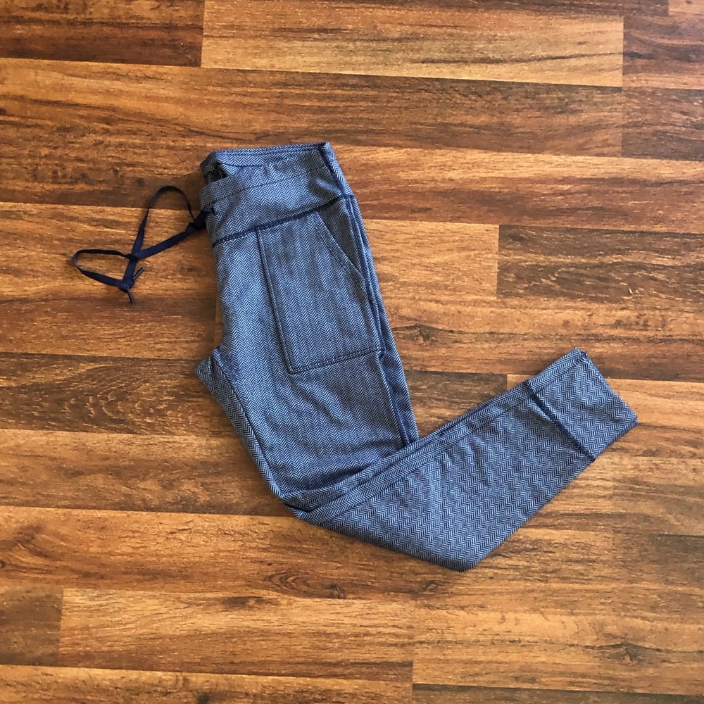 AERIE LEGGINGS